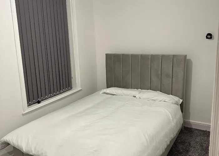 Luxury 3 Bed House *